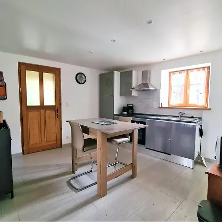 Casa de Férias Maison De 2 Chambres Avec Vue Sur La Ville Jardin Amenage Et Wifi A Herpelmont Herpelmont
