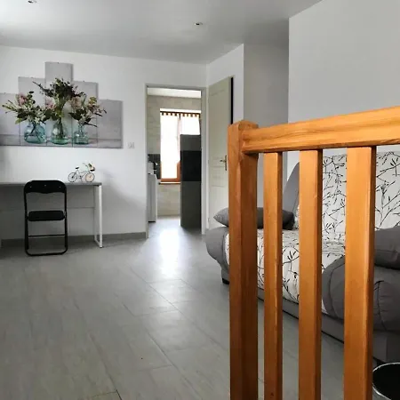 Casa de Férias Maison De 2 Chambres Avec Vue Sur La Ville Jardin Amenage Et Wifi A Herpelmont *